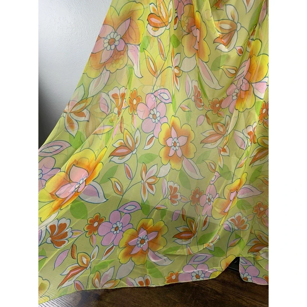 VTG Bijoux Terner Floral‎ Pareo Sarong Beach Cover Up Scarf Sheer Green Summer